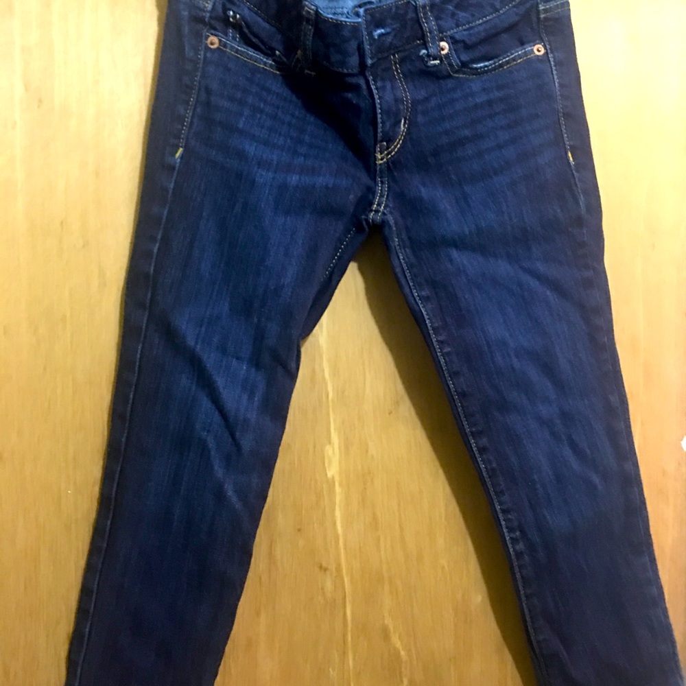 American eagle capri